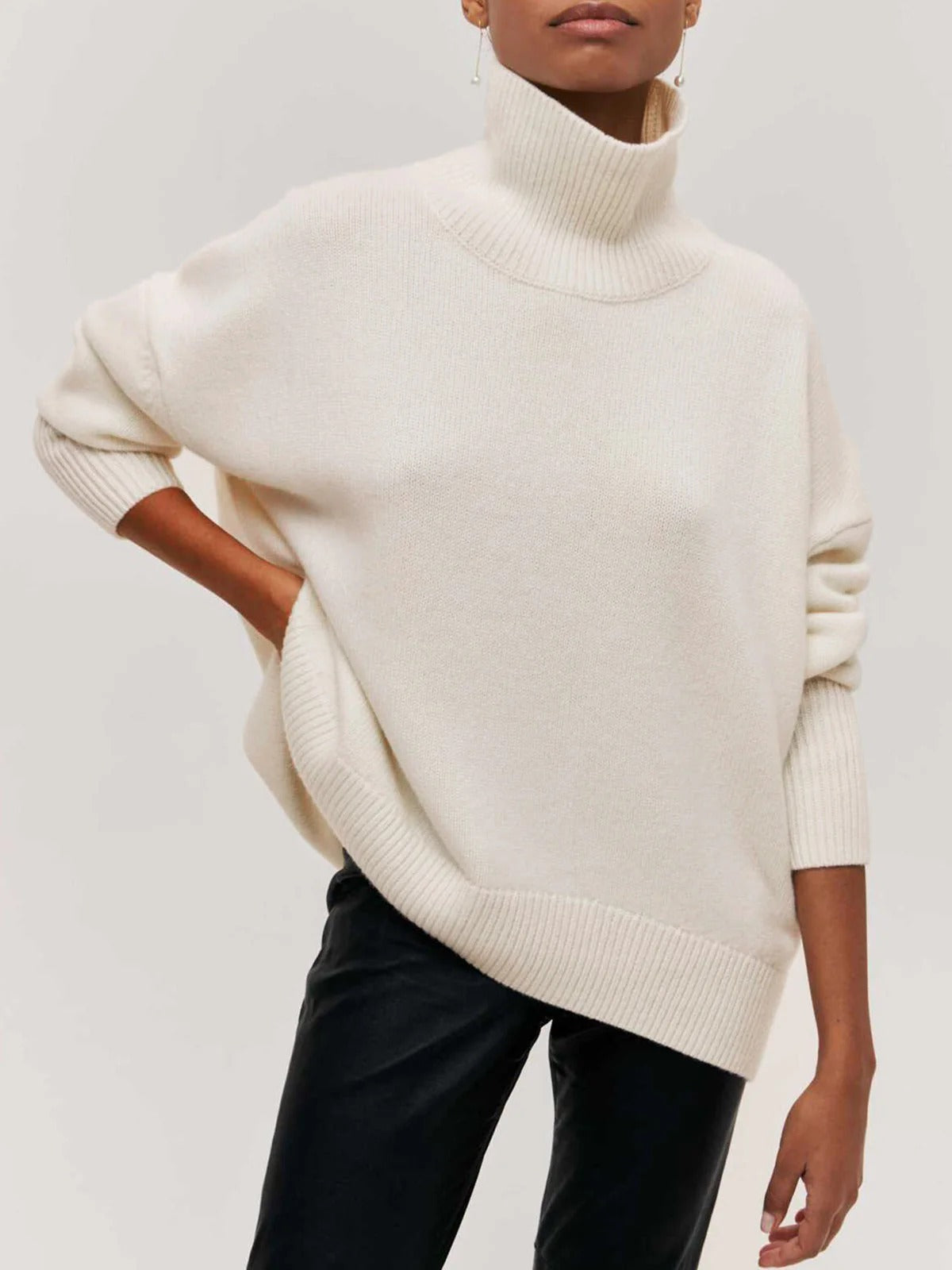 Cozy Women's Large Turtleneck Jumper