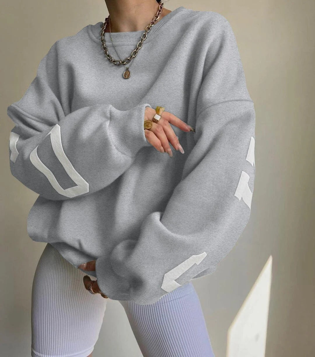 Relaxed Fit Women's Crew Neck Sweater