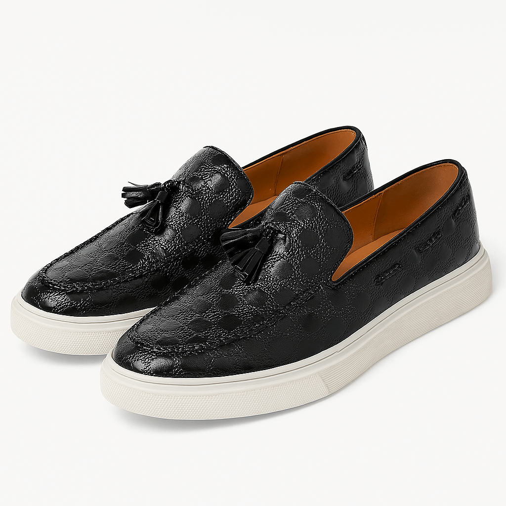 Luxeoutfit | Textured Leather Tassel Loafers 0