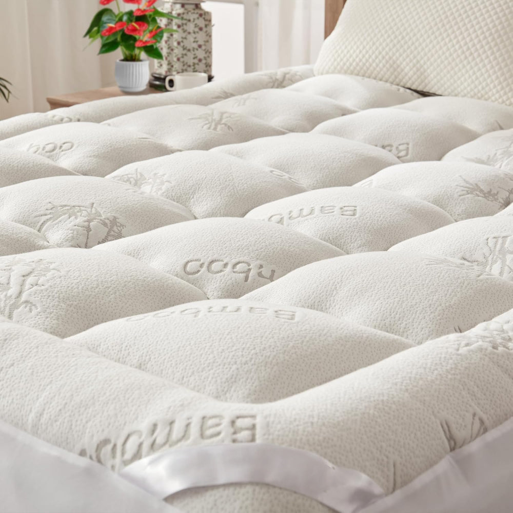 Plush Mattress Topper Extra Deep Fitted Bed Protector - VogeLuxe