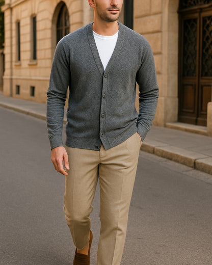 Men's Lightweight Knitted Cardigan With Buttons
