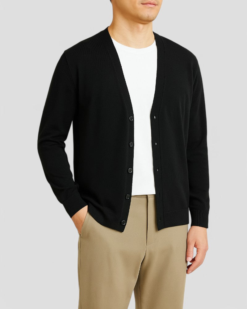 Men's Lightweight Knitted Cardigan With Buttons