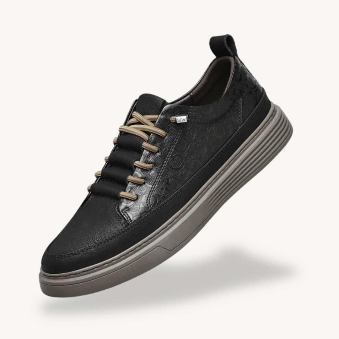 VogeLuxe | Men’s Two-Toned Leather Sneaker