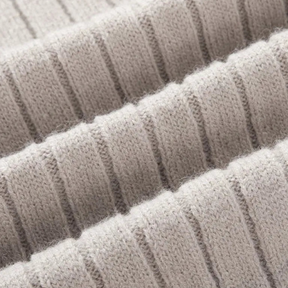 VogeLuxe | Men’s Fitted Quarter-Zip Sweater