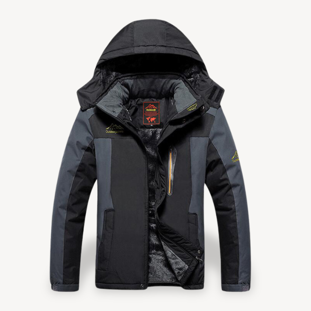VogeLuxe | Men’s Technical Outdoor Jacket