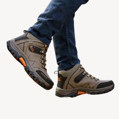 VogeLuxe | Men’s High-Top Outdoor Hiking Boots