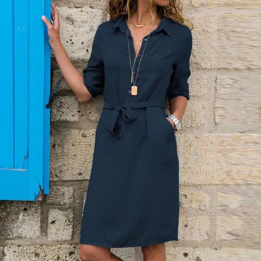 Elegant Ladies' Formal Fitted Dress