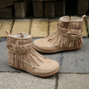 Fashionable Ankle Boots with Fringe and Buckle Detail - VogeLuxe