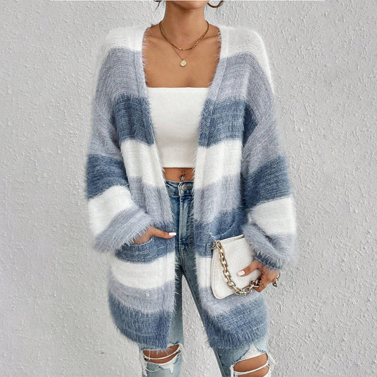 Cozy Women's Large Knit Cardigan Sweater - VogeLuxe