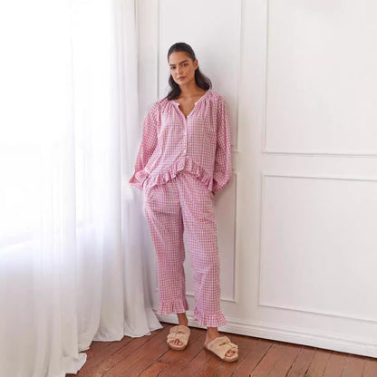 Floral Blouse and Loose Fit Trousers Set - BritishElegance