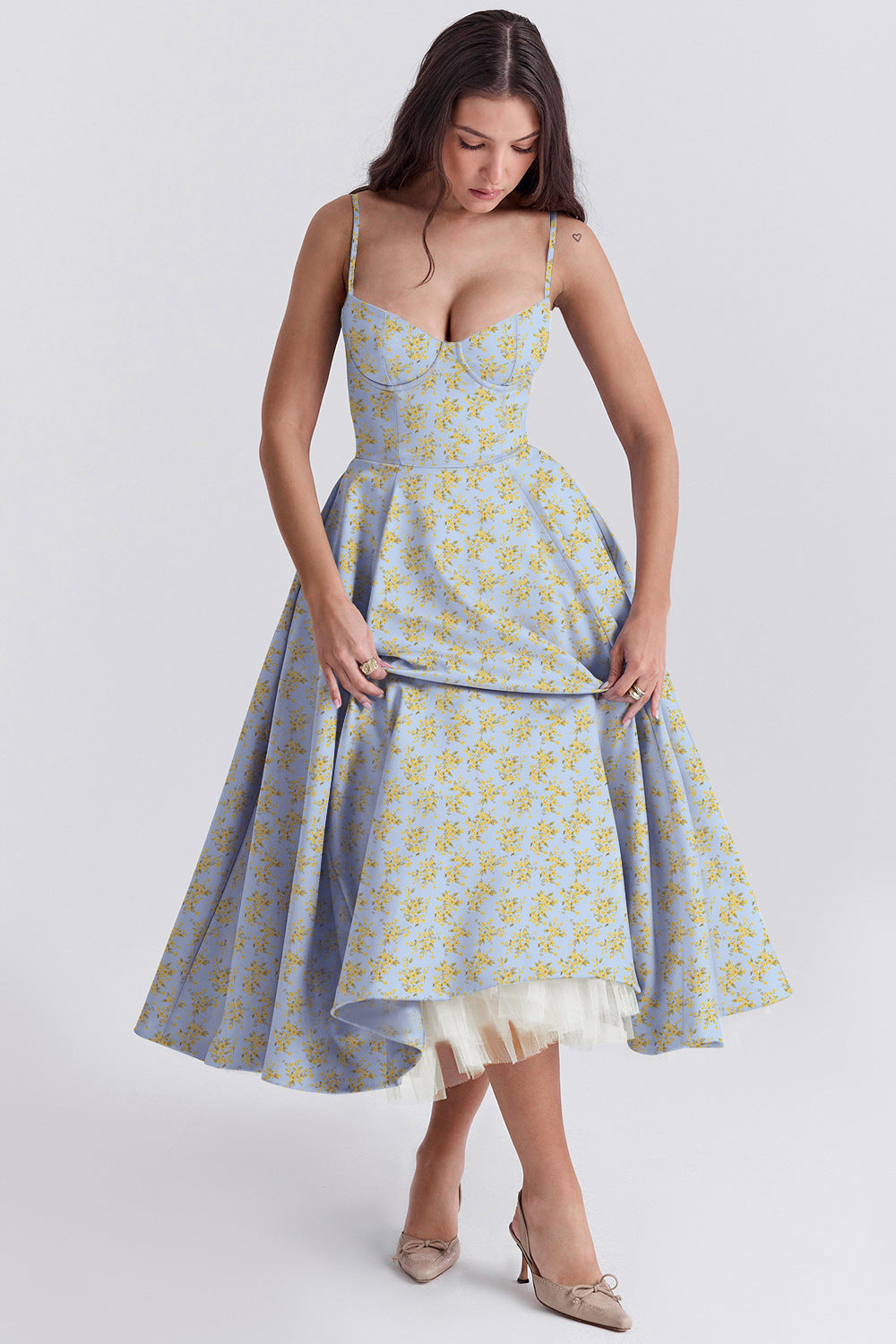 Chic Ruffled Halter Maxi Dress – Beautiful Evening
