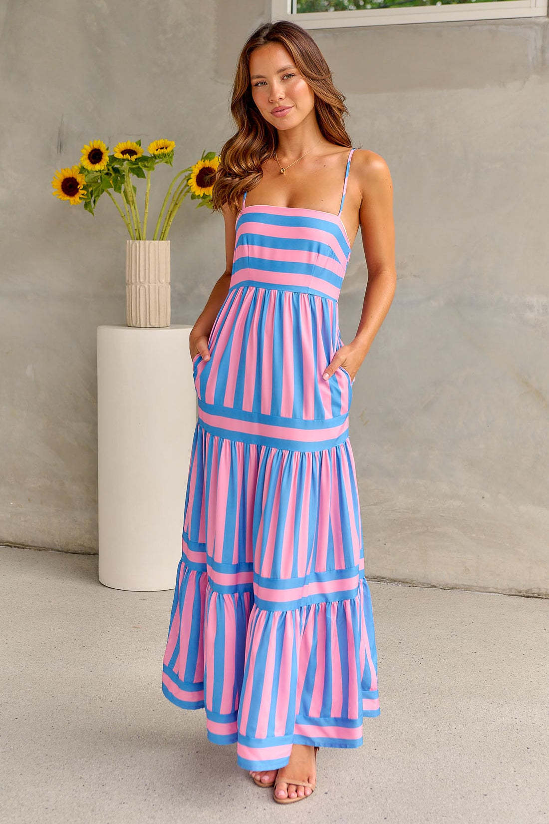 Chic Summer Dress – Floral Adjustable Strap & Button Details