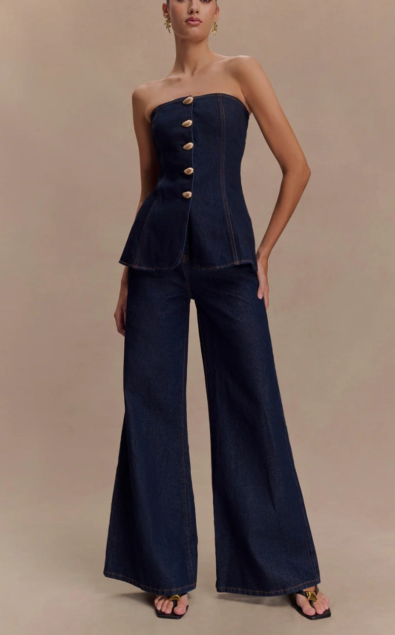 Casual Jeans Outfit: Cropped Off Shoulder Top & Trousers
