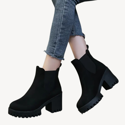 VogeLuxe | Women’s Elegant Chunky Heel Chelsea Boots