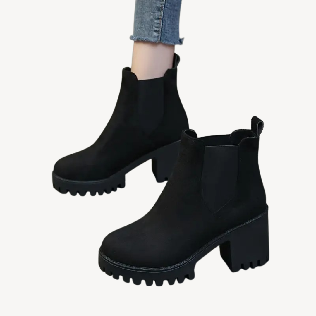 VogeLuxe | Women’s Elegant Chunky Heel Chelsea Boots