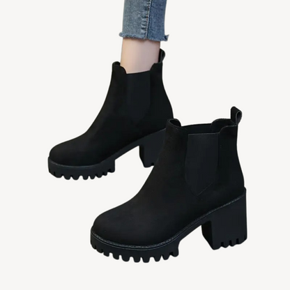 VogeLuxe | Women’s Elegant Chunky Heel Chelsea Boots