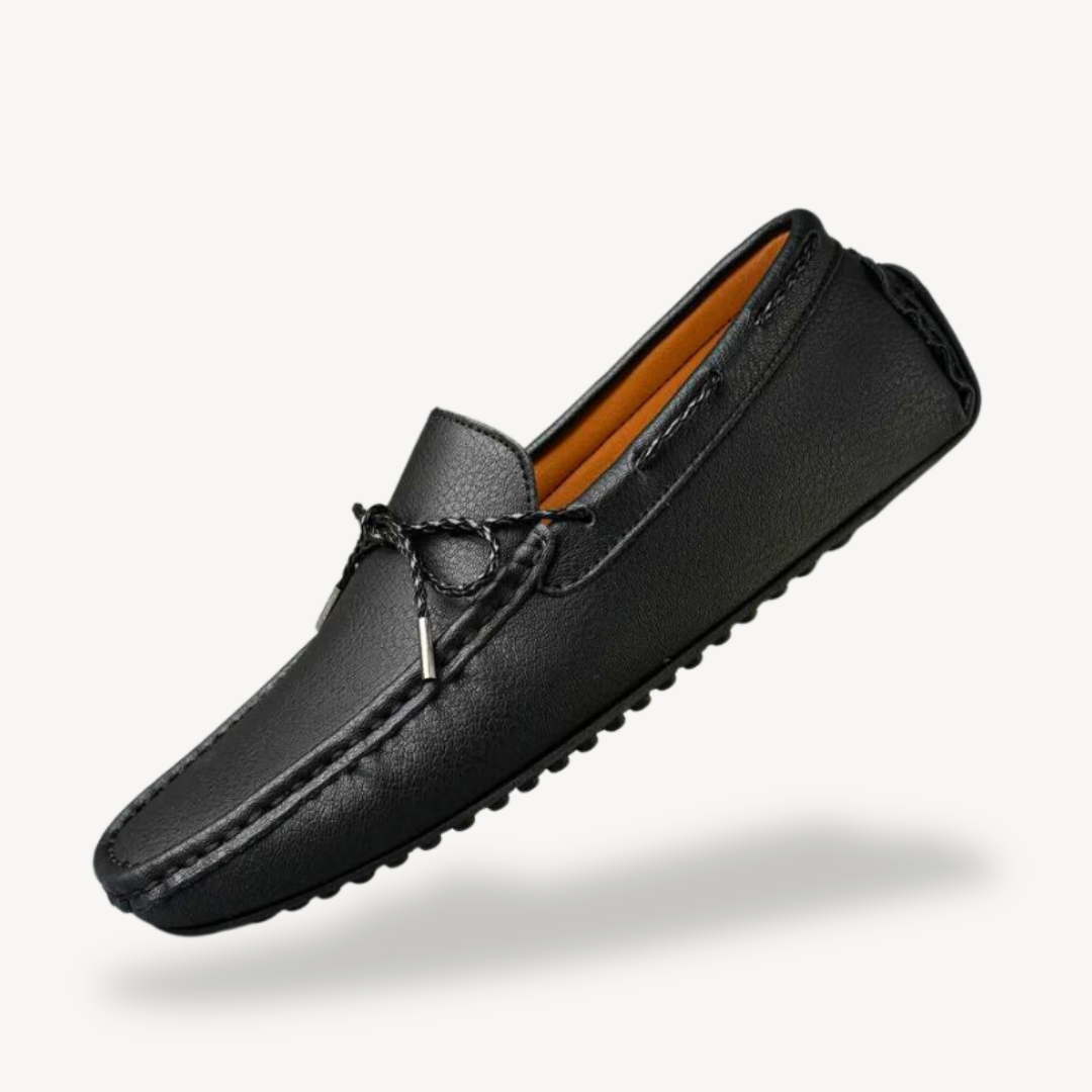 VogeLuxe | Men’s Distressed Suede Driving Moccasins