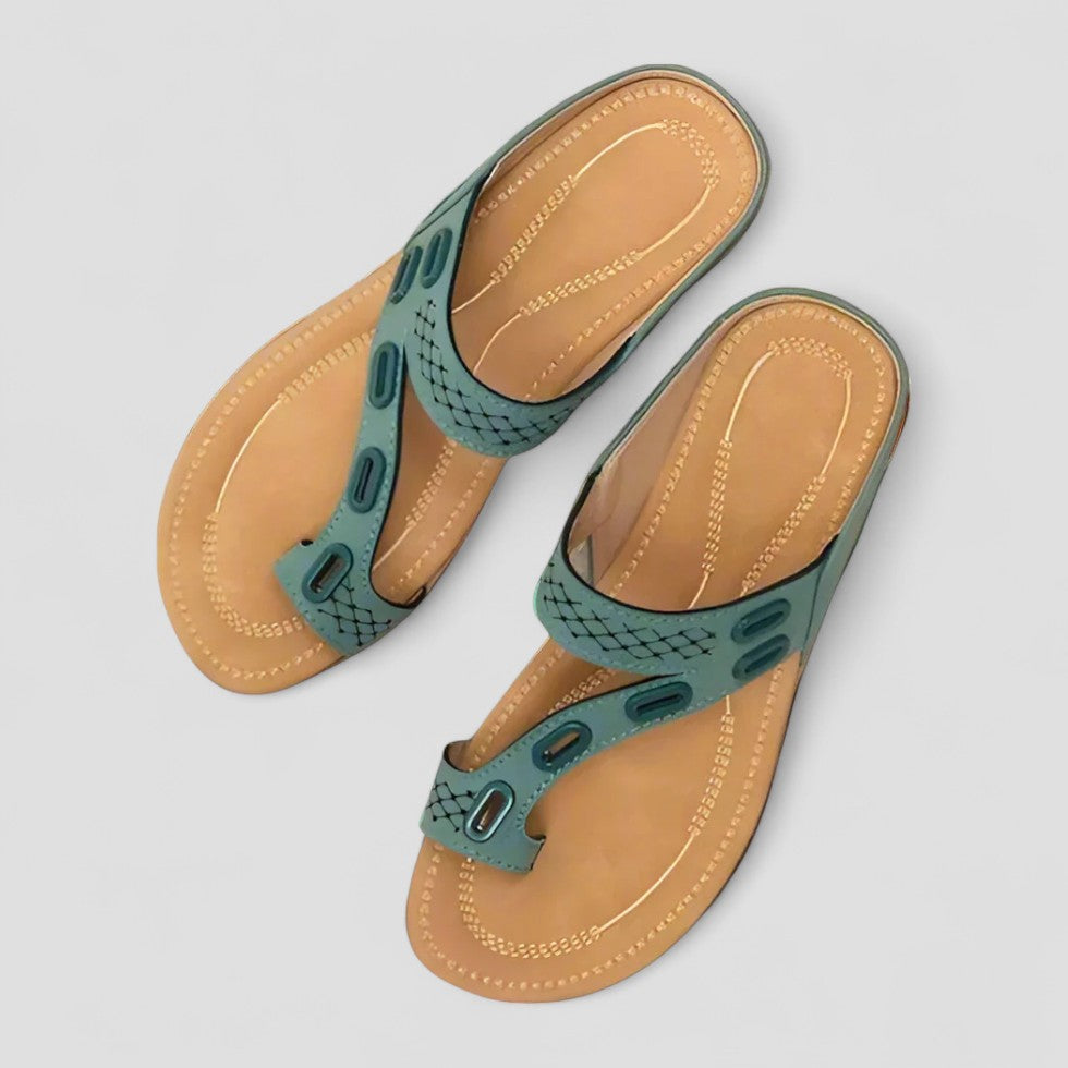 VogeLuxe | Women’s Flat Sandals