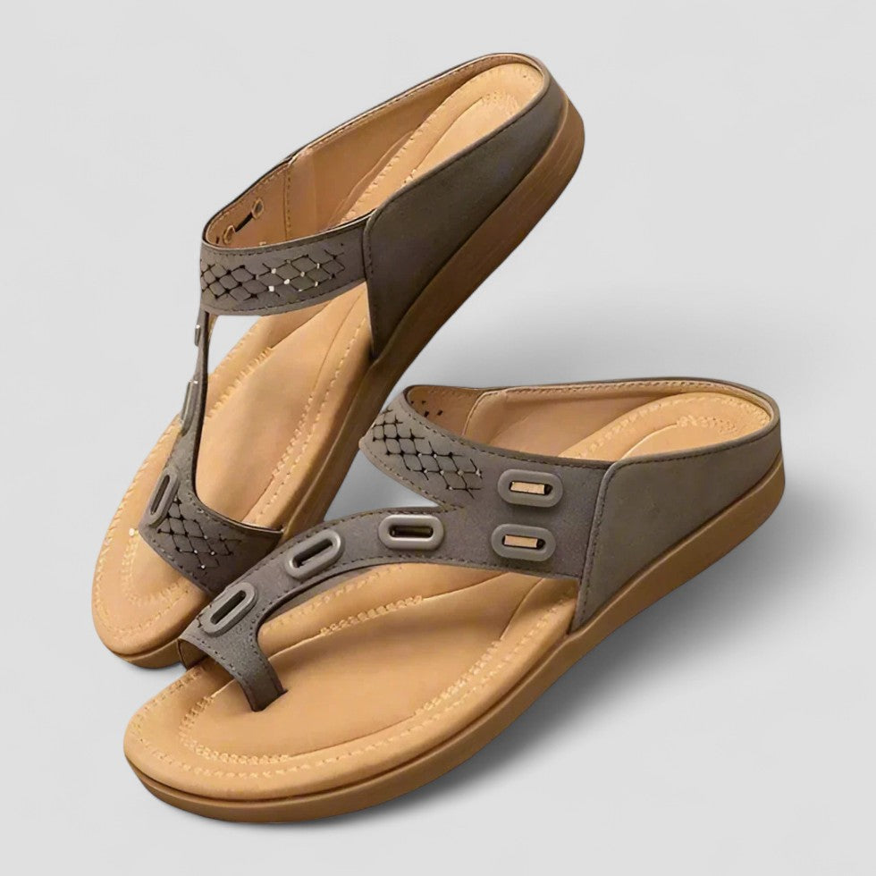 VogeLuxe | Women’s Flat Sandals