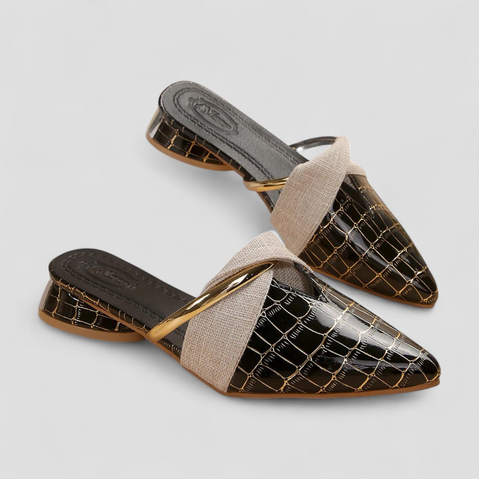 VogeLuxe | Women’s Snake Pattern Closed Toe Slippers