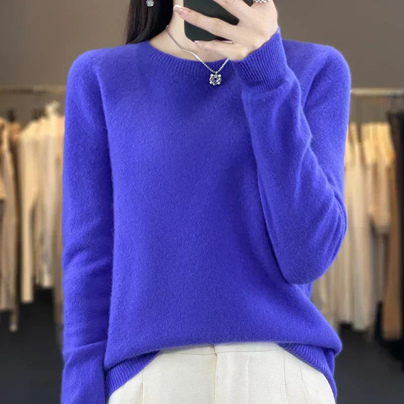 Soft Merino Wool Crew Neck Winter Sweater For Women