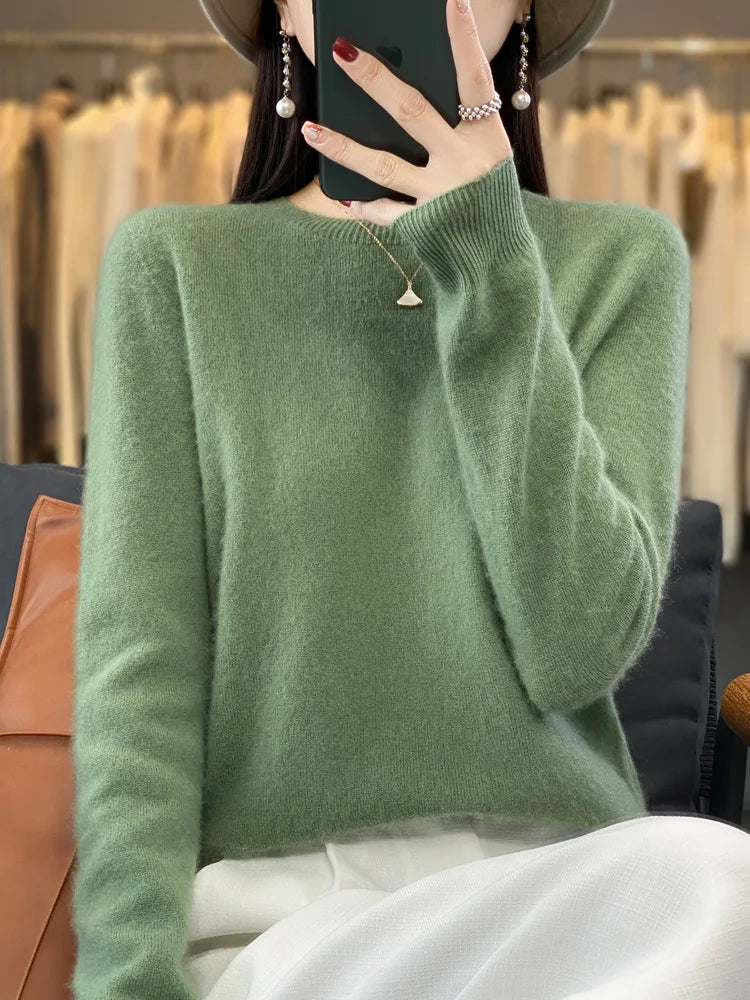 Soft Merino Wool Crew Neck Winter Sweater For Women