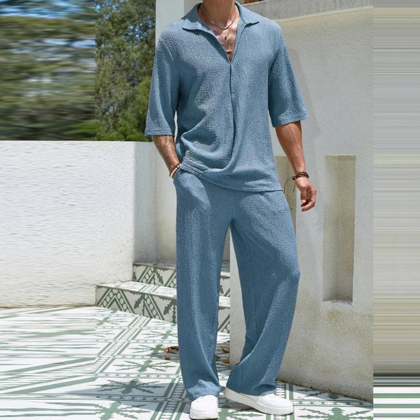 Stylish Casual Short Sleeve Outfit