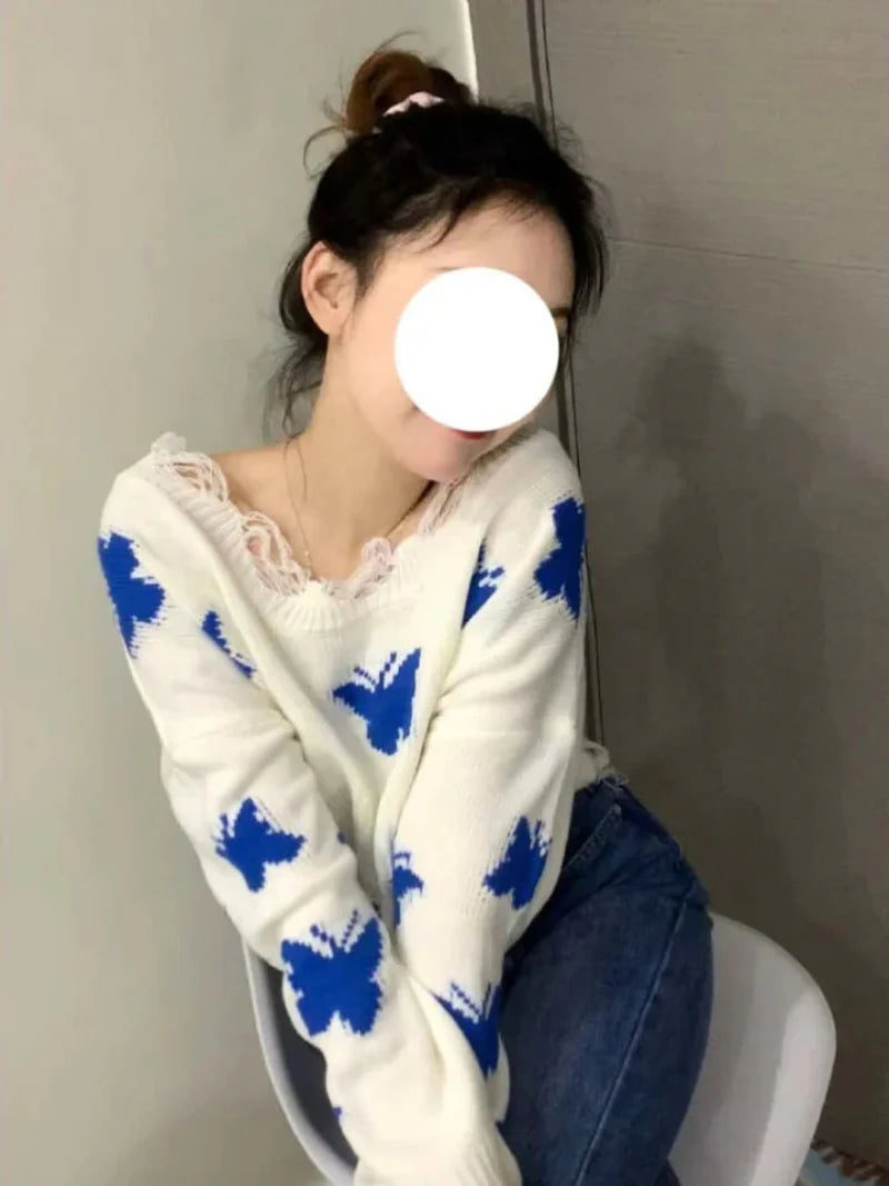 Fashionable Ladies Butterfly Knit Sweater - VogeLuxe