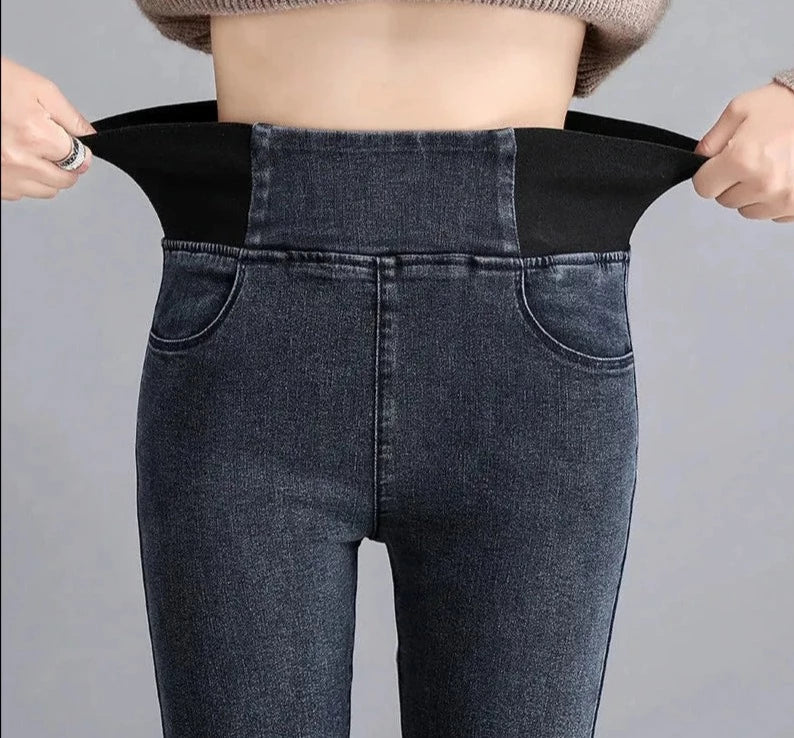 Comfortable Women's Skinny High Waist Jeans - BritishElegance