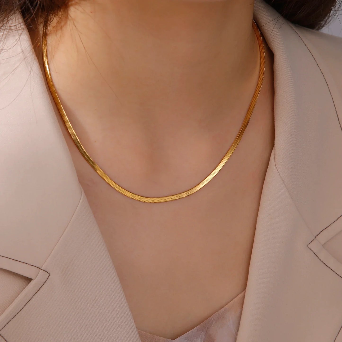 Luxury Silver Tone Snake Chain Necklet