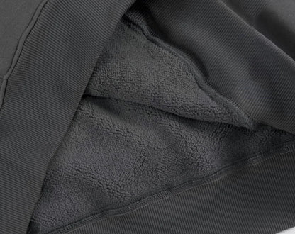 VogeLuxe | Men’s Minimalist Oversized Hoodie with Kangaroo Pocket