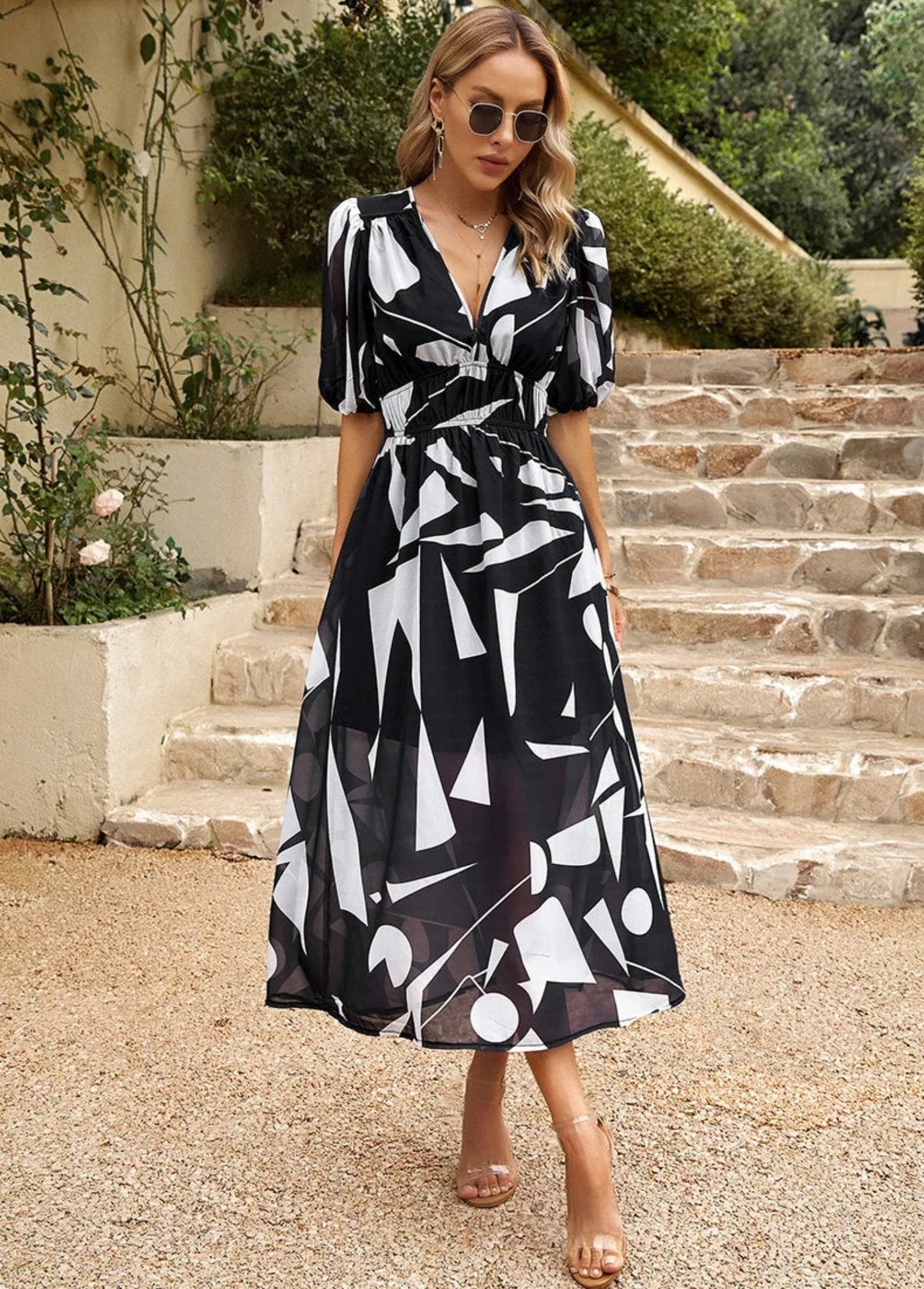 Stylish Summer Midi Dress Lightweight Design