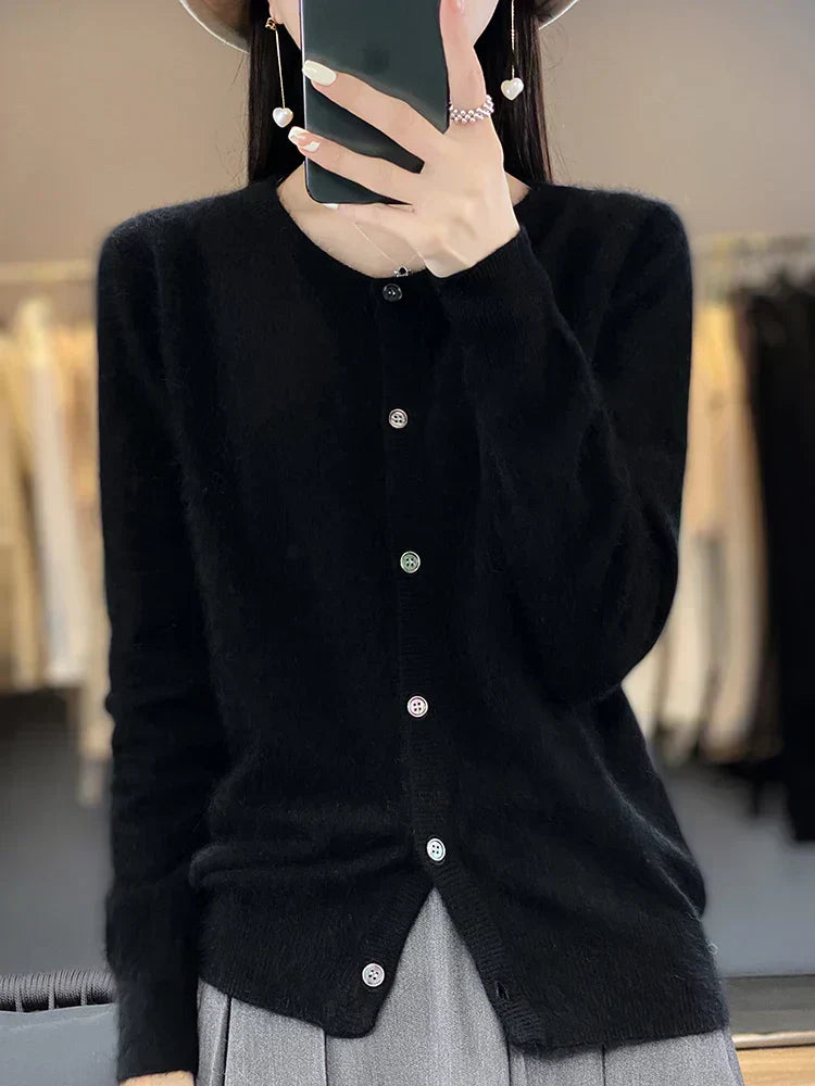 Luxurious Soft Cashmere Sweater