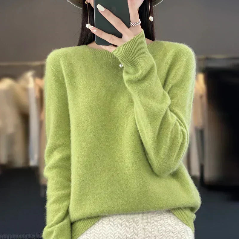 Premium Merino Wool Women's Sweater Soft and Cozy - BritishElegance