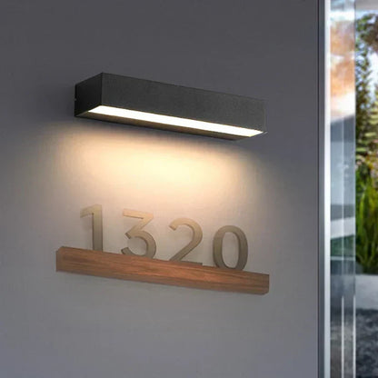 Outdoor Weatherproof Wall Light