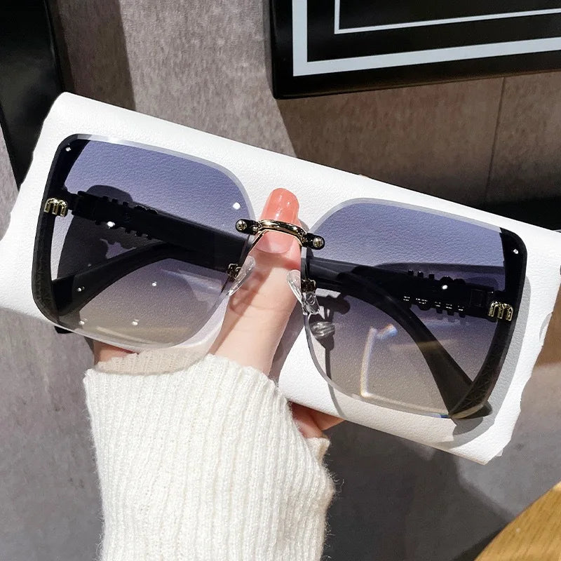 Large Square Sunglasses – Classic Women's UV Protection Shades