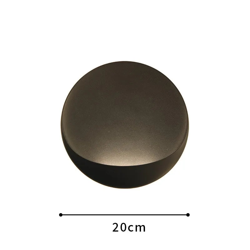 Elegant Wall Light Fixture