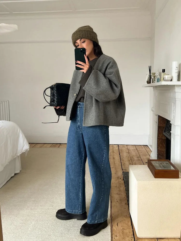 Relaxed Fit Women's Large Jacket - VogeLuxe