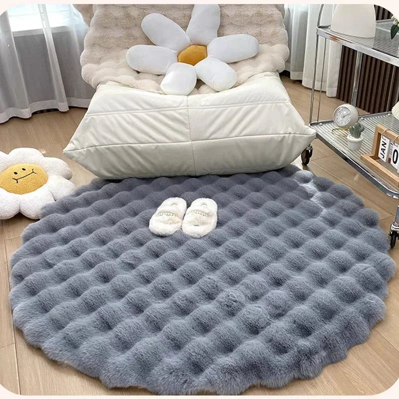 Soft Circular Mat in Scandinavian Design