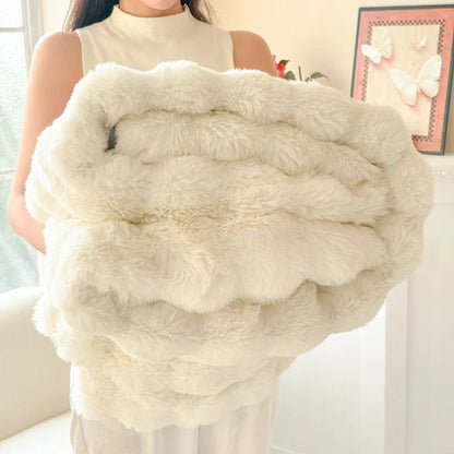 Plush Faux Fur Blanket | Super Soft Cozy Throw