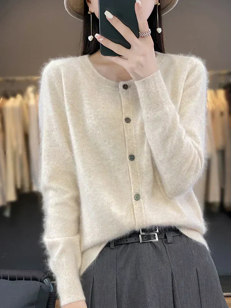 Luxurious Soft Cashmere Sweater