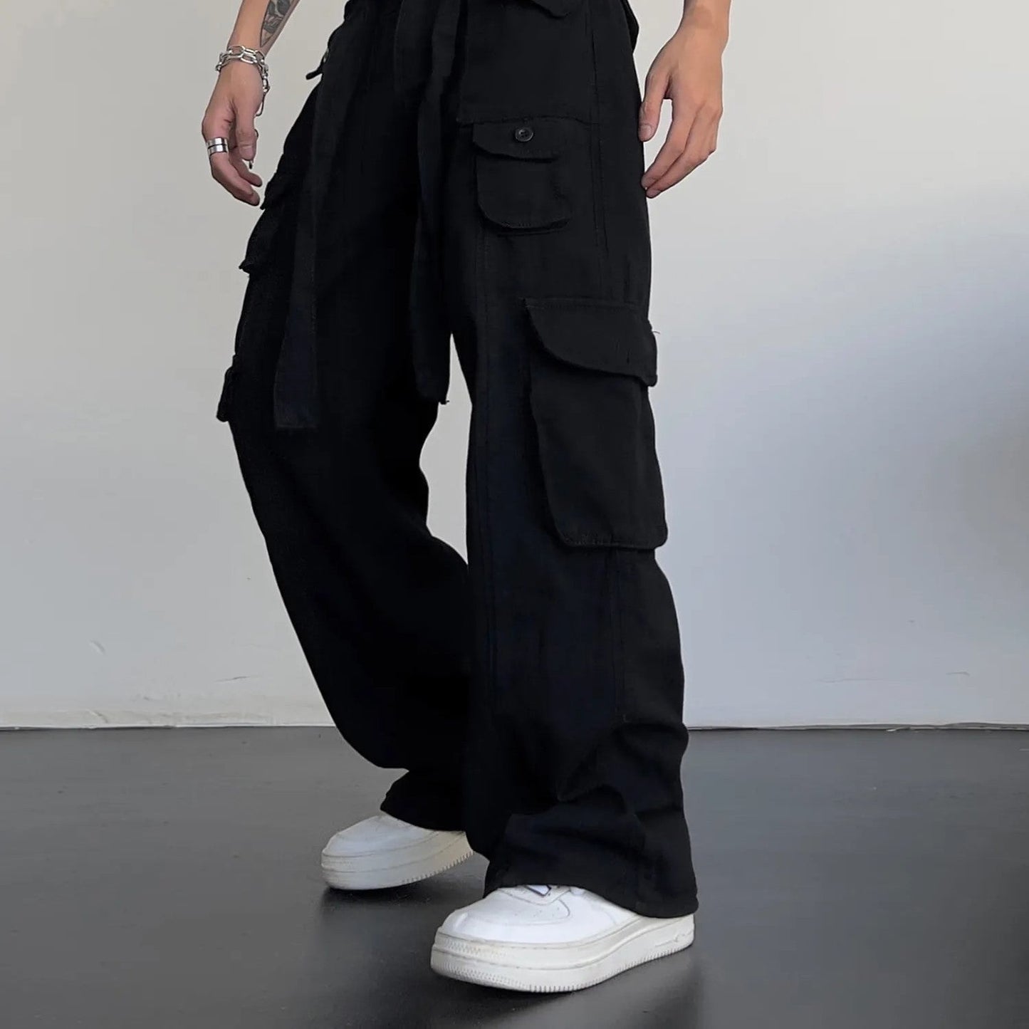 Comfortable Dark Straight Leg Cargo Pants for Men