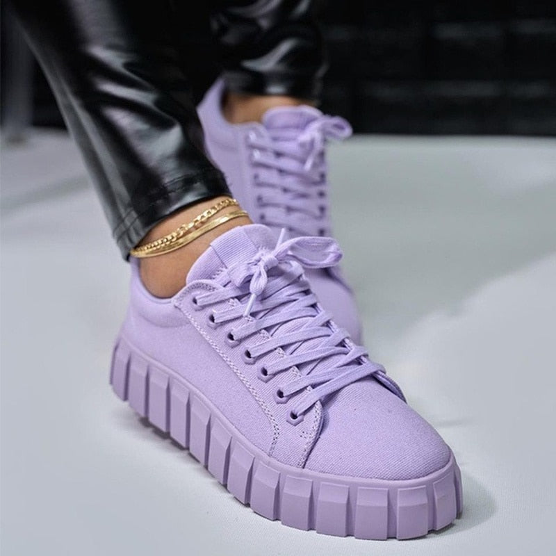 Comfy Women's Lace Up Chunky Sneakers - VogeLuxe