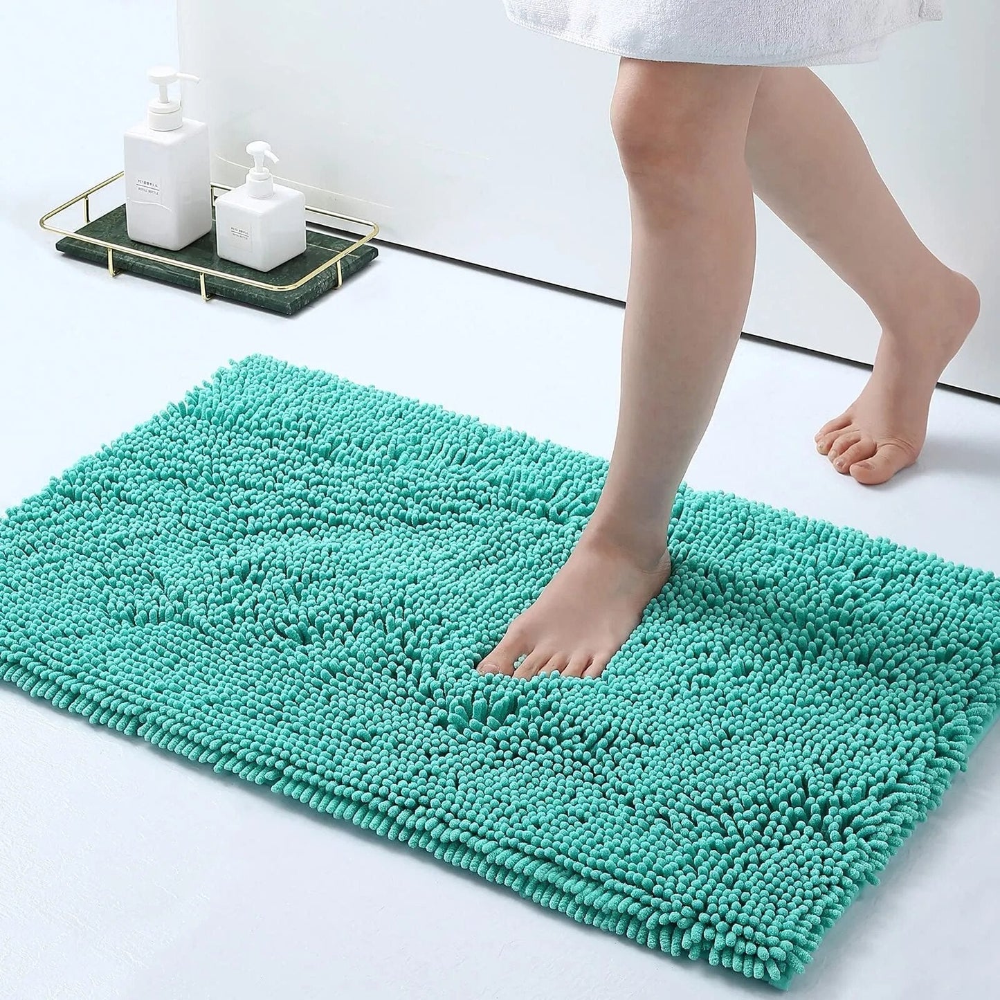 GripMaster Soft Anti Slip Bathroom Mat With Suction Backing