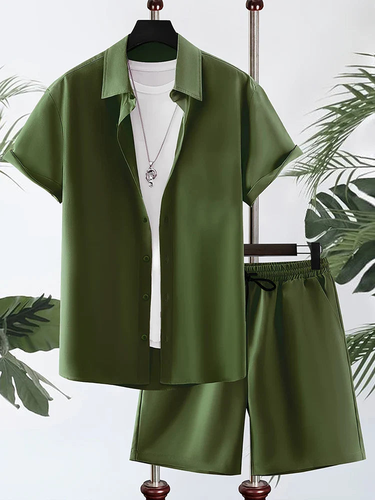 Relaxed Fit Hawaiian Shirt and Shorts Set for Men