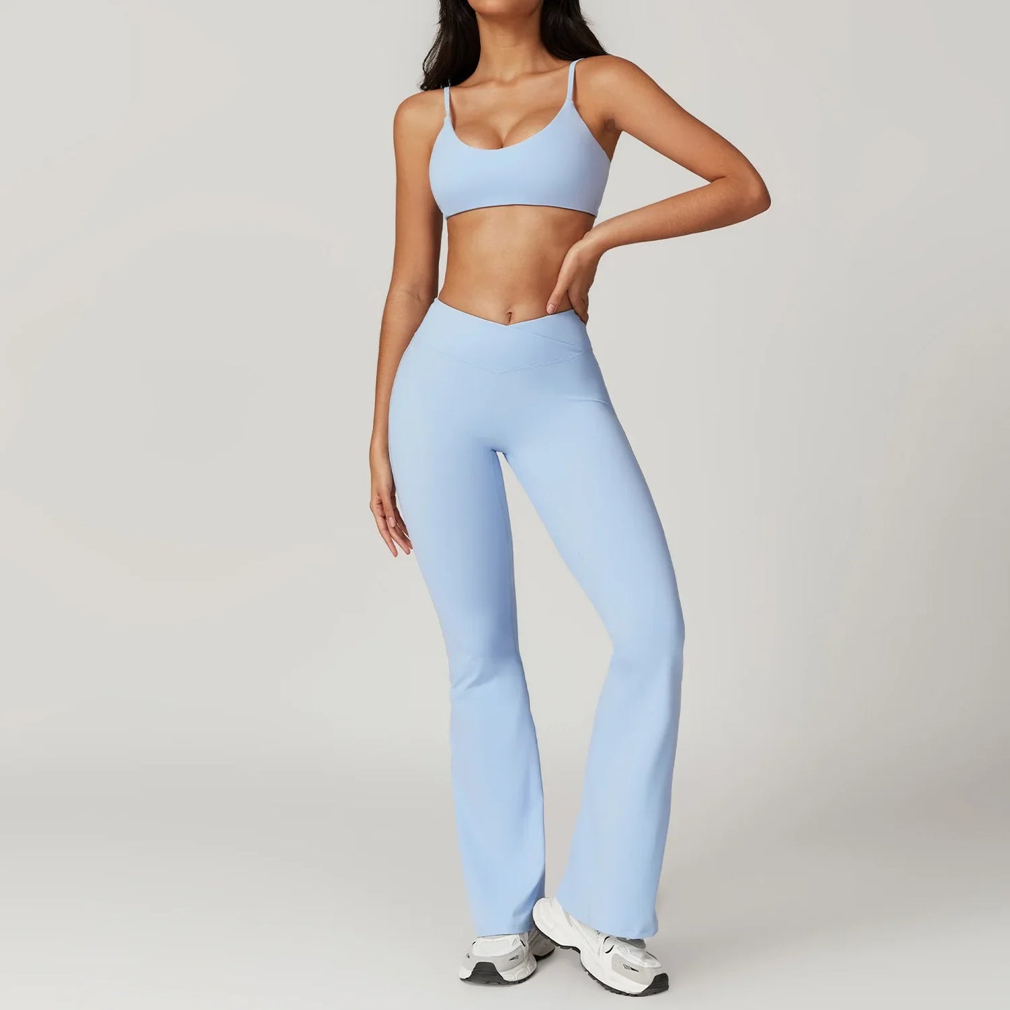 Comfortable 2-Piece Yoga Outfit - Sports Bra & Tight Pants