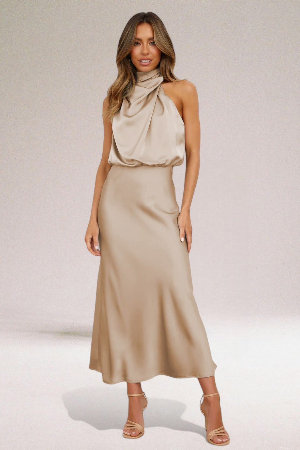 Flavia | Elegant Dress with Halter Neck