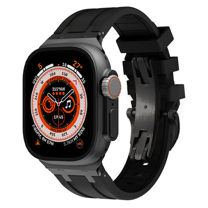 Durable Silicone Watch Strap With Secure Buckle And Metal Fittings