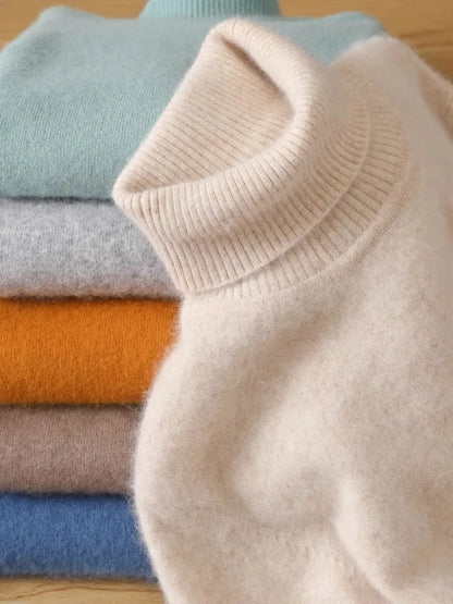 Luxury Soft Men's Cashmere Crew Neck Sweater - VogeLuxe