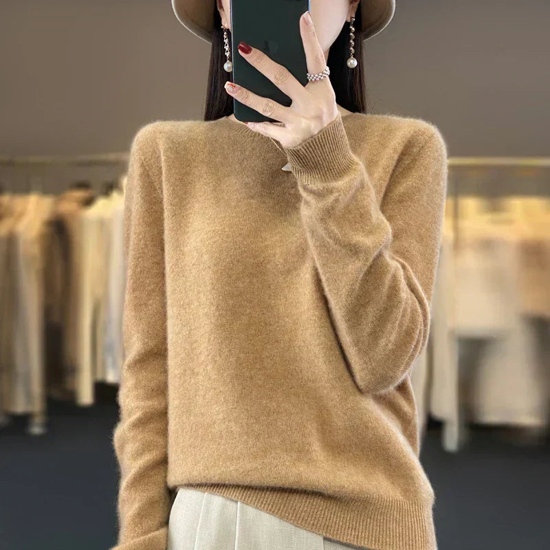 Soft Merino Wool Crew Neck Winter Sweater For Women - VogeLuxe